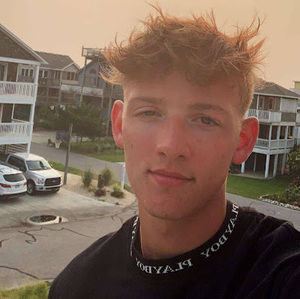 Meet your Posher, Liam